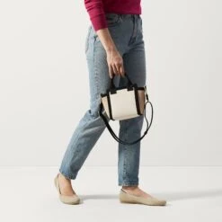 Rothy's The Flat - Light Gold Metallic -Rothy's Shoes Store 001 Flat LightGoldMetallic J a2a9ae84 684d 4e2d b792 d8dd6e07b5e6