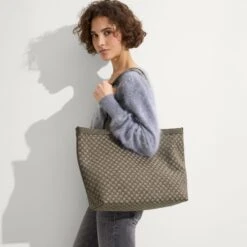 Rothy's The Lightweight Zip Tote - Safari Green -Rothy's Shoes Store 001 Flat SkyBasketweave On Figure 1491