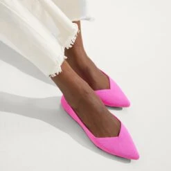 Rothy's The Point - Dragon Fruit -Rothy's Shoes Store 002 Point DragonFruit On Figure 0715