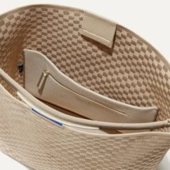 Rothy's The Bucket Bag - Knot Brown 16 Rothy's The Bucket Bag - Knot Brown -Rothy's Shoes Store 039 BucketBag KnotBrown Pocket