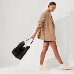 Rothy's The Bucket Bag - Night Song -Rothy's Shoes Store 039 BucketBag NightSong OnFigure 1569