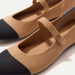 Rothy's The Square Mary Jane - Wren Captoe -Rothy's Shoes Store 075 SquareMaryJane WrenCaptoe Toedetail Macro 5871