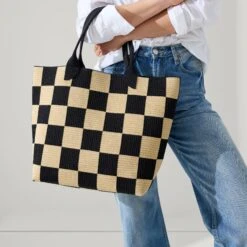 Rothy's The Lightweight Tote - Checker Classic -Rothy's Shoes Store 086 LightweightTote CheckerClassic On Figure 7459