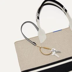 Rothy's The Lightweight Tote - Jetset Black -Rothy's Shoes Store 086 LightweightTote JetsetStripe Keys d96b6058 f11b 4ba4 98c4 5c0c35c0f1ab