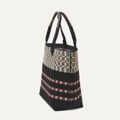 Rothy's The Lightweight Tote - Newspaper -Rothy's Shoes Store 086 LightweightTote Newspaper 45Degree 0773