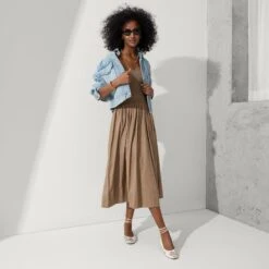 Rothy's The Square Wrap - Burnished Pearl -Rothy's Shoes Store 102 SquareWrap BurnishedPearl On Figure 3597