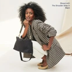 Rothy's The Daily Crossbody - Black Sand -Rothy's Shoes Store 106 DailyCrossbody BlackSand OnFigure 2493 Overlay 3031b4eb a6bd 481b a81e 45a59e911fe0