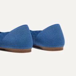 Rothy's The Point II - Blueberry Basketweave -Rothy's Shoes Store 152 PointII BlueberryBasketweave HeelDetail 4160