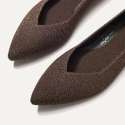 Rothy's The Point II - Brown Sunstone -Rothy's Shoes Store 152 PointII BrownSunstone Toedetail Macro 5196