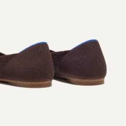 Rothy's The Point II - Chocolate Basketweave 11 Rothy's The Point II - Chocolate Basketweave -Rothy's Shoes Store 152 PointII ChocolateBasketweave HeelDetail 4159