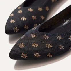 Rothy's The Point II - Daisy Sparkle -Rothy's Shoes Store 152 PointII DaisySparkle Toedetail Macro 2095