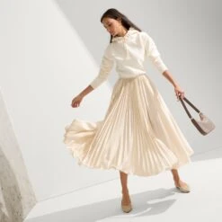 Rothy's The Mini Shoulder Bag - Light Pewter -Rothy's Shoes Store 152 PointII DawnTweed On Figure 2167