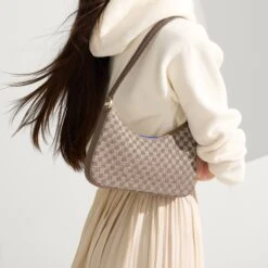 Rothy's The Mini Shoulder Bag - Light Pewter -Rothy's Shoes Store 152 PointII DawnTweed On Figure 2301