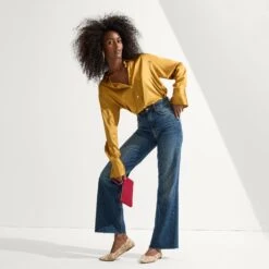 Rothy's The Point II - Gold Chantilly 11 Rothy's The Point II - Gold Chantilly -Rothy's Shoes Store 152 PointII GoldChantilly On Figure v10087