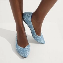 Rothy's The Point II - Sky Chantilly -Rothy's Shoes Store 152 PointII SkyChantilly On Figure 1057