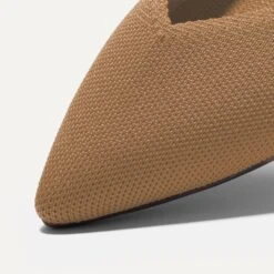 Rothy's The Point II - Wren -Rothy's Shoes Store 152 PointII Wren ToeDetail