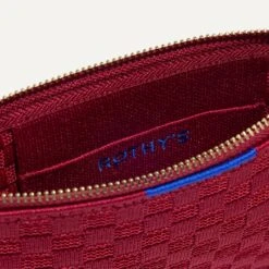 Rothy's The Wallet Wristlet - Cranberry -Rothy's Shoes Store 164 WalletWristlet Cranberry Inside 3075 ba6163dc 42f2 428e b1ca 86edb8a77fee