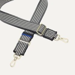 Rothy's The Crossbody Strap - Salt And Pepper 5 Rothy's The Crossbody Strap - Salt And Pepper -Rothy's Shoes Store 167 CrossbodyStrap Salt Pepper Hardware 0890