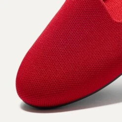 Rothy's The Lounge Loafer - Bombshell Red -Rothy's Shoes Store 182 LoungeLoafer BombshellRed ToeDetail