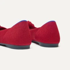 Rothy's The Knot Point II - Candied Berry -Rothy's Shoes Store 185 KnotPointII CandiedBerry HeelDetail 91019