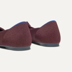 Rothy's The Knot Point II - Dark Chocolate -Rothy's Shoes Store 185 KnotPointII DarkChocolate HeelDetail 3491