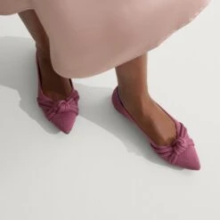 Rothy's The Knot Point II - Mauve -Rothy's Shoes Store 185 KnotPointII Mauve On Figure 0999