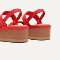 Rothy's The Lightweight Wedge Sandal - Red Hot Woven -Rothy's Shoes Store 189 LightweightWedgeSandal RedHotWoven HeelDetail 0800