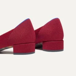 Rothy's The High Point - Autumn Red -Rothy's Shoes Store 214 HighPoint AutumnRed HeelDetail 3454