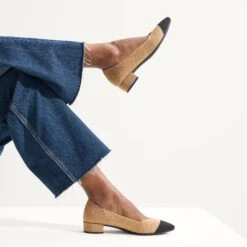 Rothy's The High Point - Wren Captoe -Rothy's Shoes Store 214 HighPoint WrenCaptoe On Figure v9814