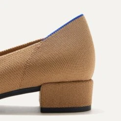 Rothy's The High Point - Wren Captoe -Rothy's Shoes Store 214 HighPoint WrenCaptoe ToeDetail V2 4289