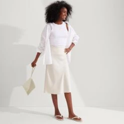 Rothy's The Flip Flop - White Sand -Rothy's Shoes Store 217 FlipFlop WhiteSand OnFigure 4075 8391992c 51b0 4aa2 886d 7e3e40c09ecd