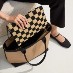 Rothy's The Lightweight Zip Tote - Shortbread -Rothy's Shoes Store 224 ZipLightweightTote Shortbread On Figure 0878 pdp