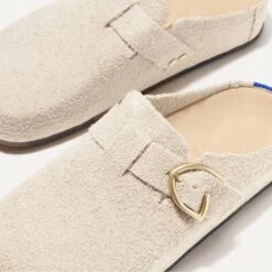 Rothy's The Buckle Clog - Honeybun Bouclé -Rothy's Shoes Store 249 BuckleClog HoneybunBoucle ToeDetail 6722