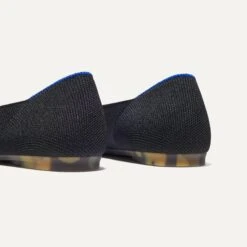 Rothy's The Emblem Ballet Flat - Black -Rothy's Shoes Store 270 EmblemBalletFlat Black Heel 3445